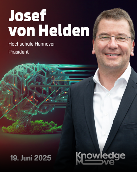 Josef von Helden, Präsident der Hochschule Hannover, beim KnowledgeMove-Event am 19. Juni 2025.